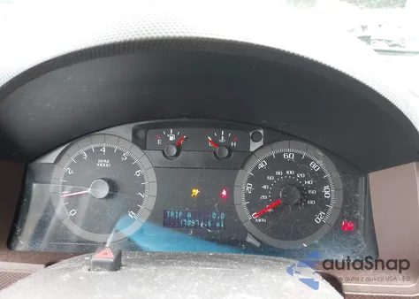 2008 Ford Escape Xlt z USA, uszkodzony, nr VIN 1FMCU93118KB07144